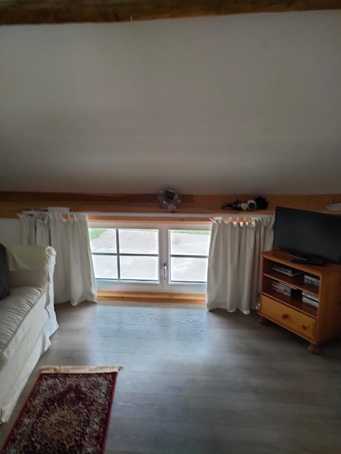 La Ville - Les Petits Champs Bed & Breakfast Buais-les-Monts Exterior photo